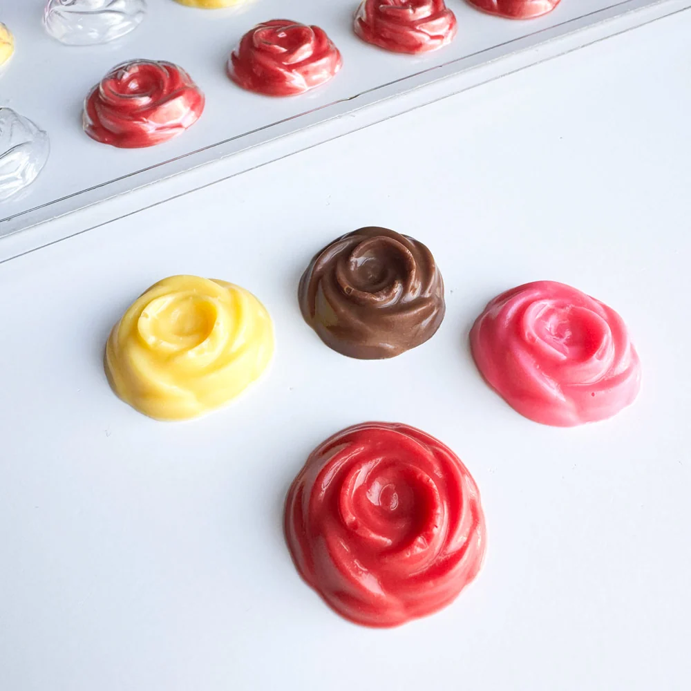 Bite Size Rose Pieces Candy Mold - Image 3