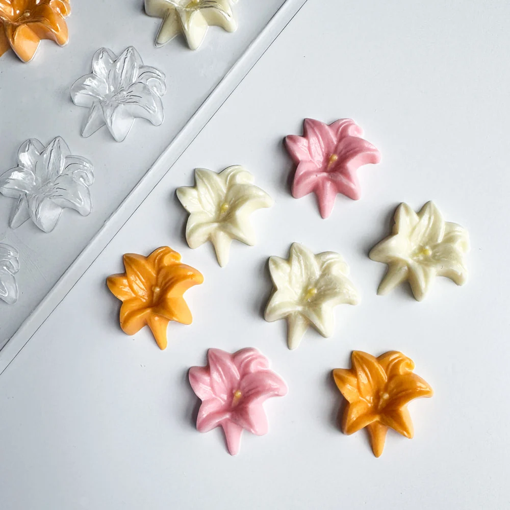 Easter Lily Candy Mold - Image 3