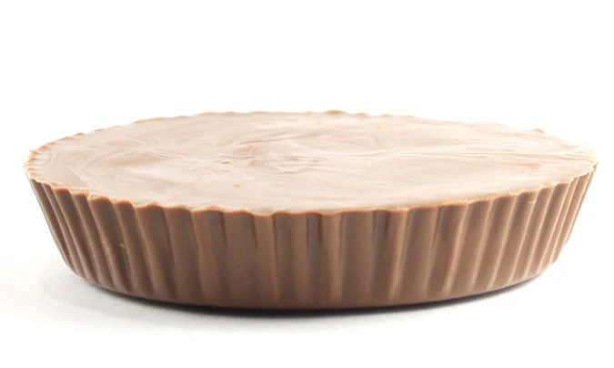 Giant Peanut Butter Cup Chocolate Mold - Image 3