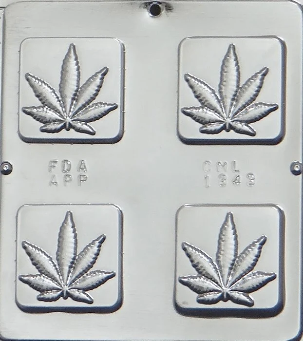 Marijuana Leaf Chocolate Bar Mold - Image 2