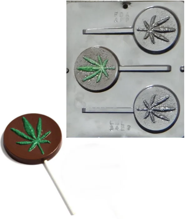Marijuana Leaf Round Pop Mold