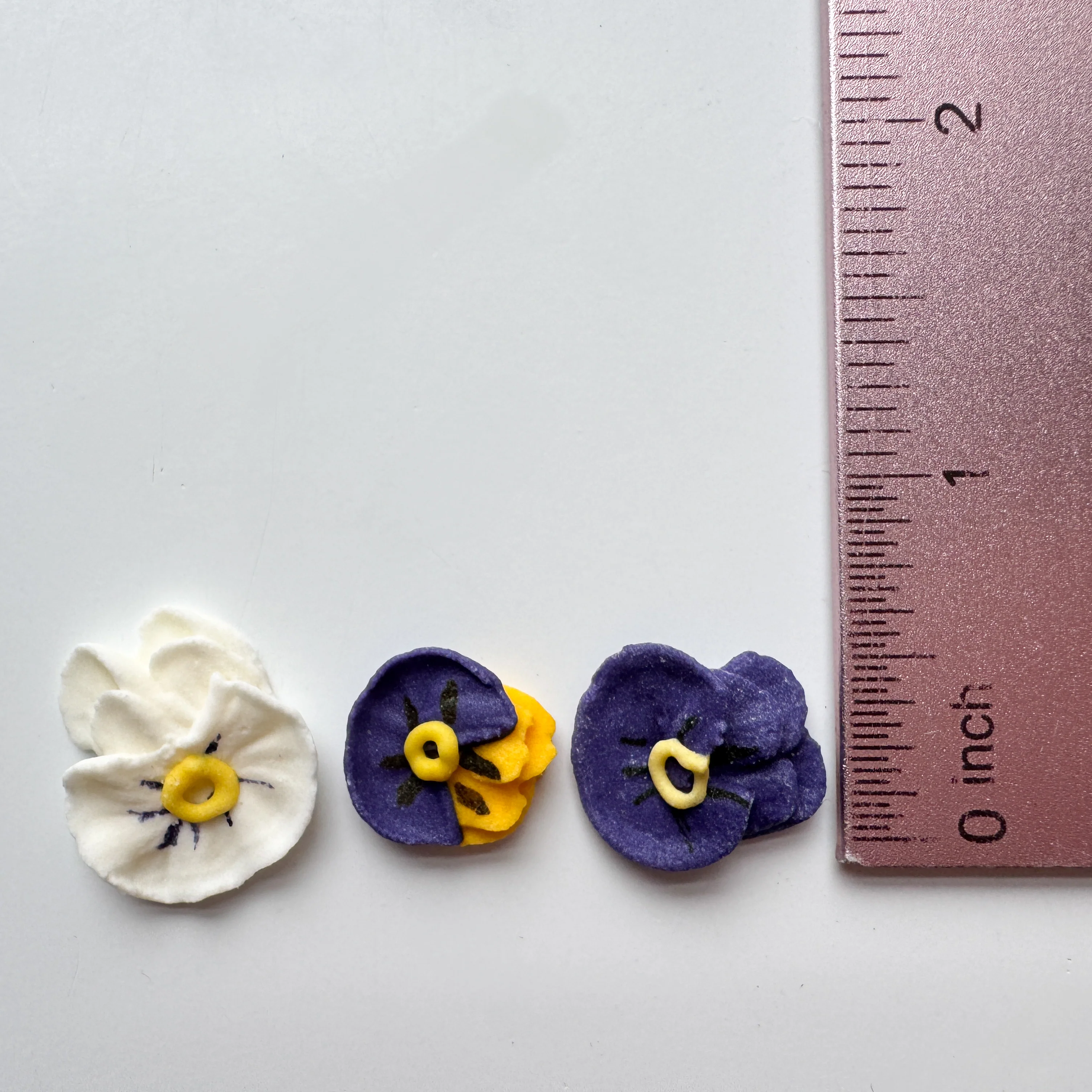 Mini Pansy Assortment - Image 3