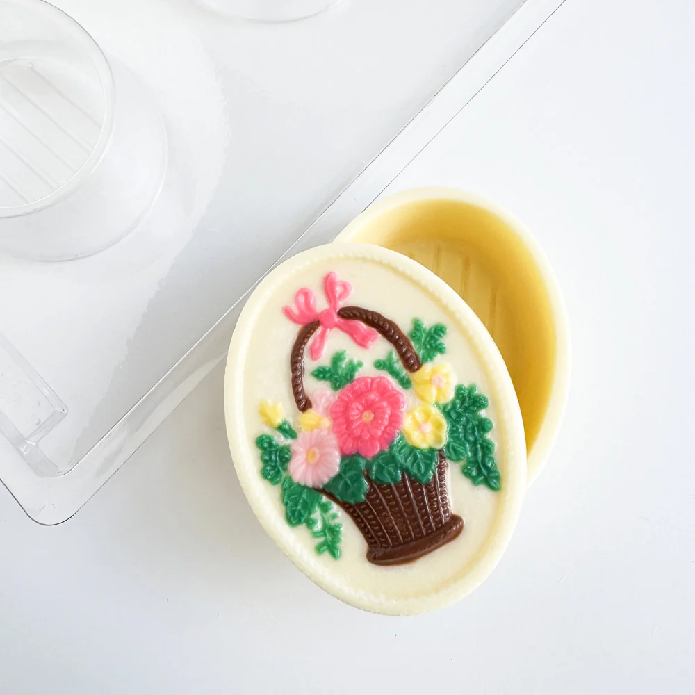 Oval Pour Box with Bouquet Candy Mold - Image 3