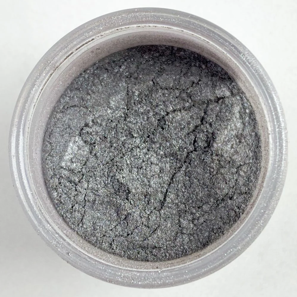 Pebble Silver Luster Dust