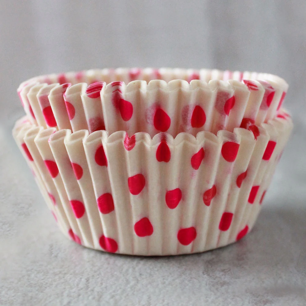 White with Hot Pink Spots Cupcake Cups
